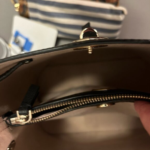 Katespade hand bag (black leather) - Picture 4 of 5
